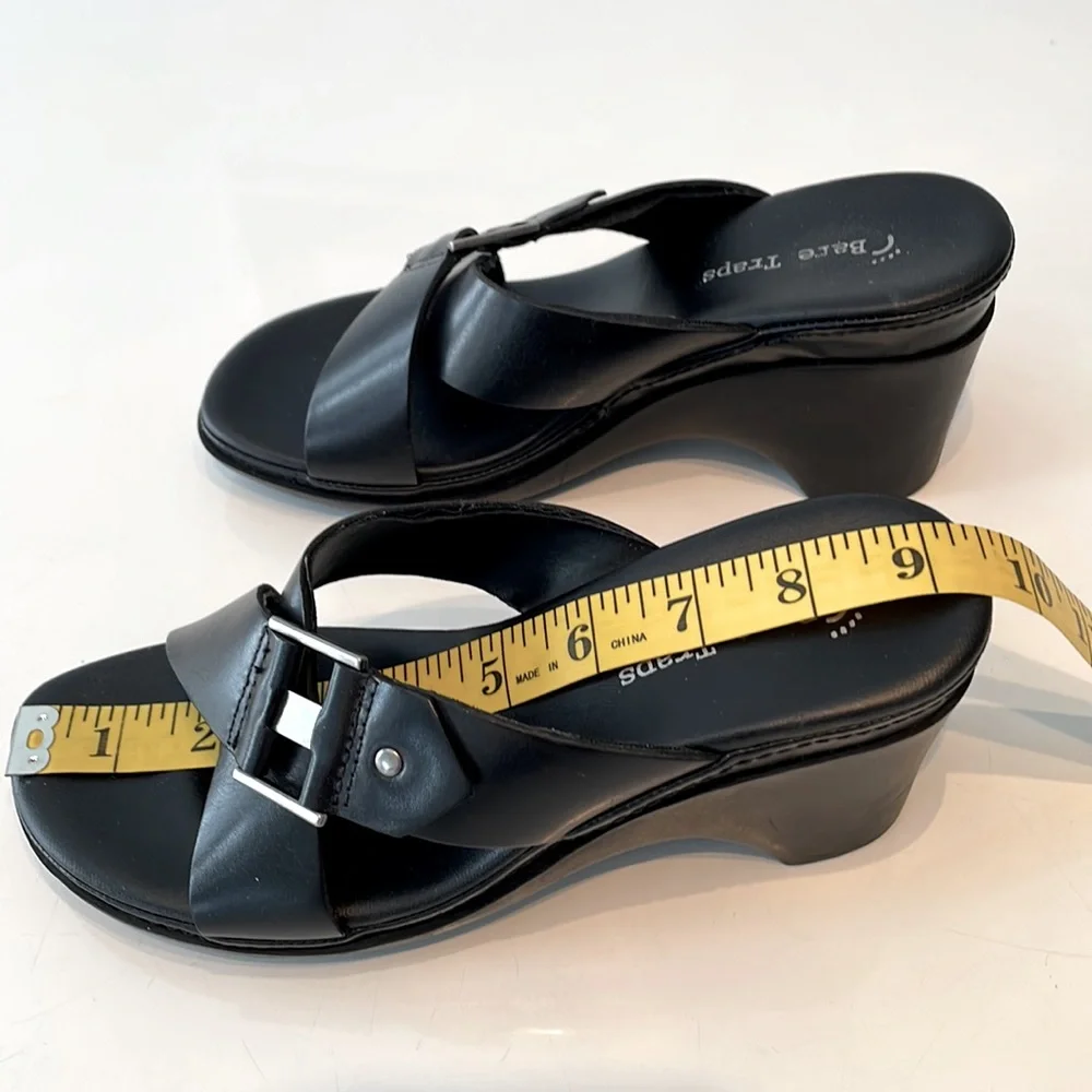 Bare Traps Ladies Wedge sandal, size 7M - Picture 9 of 10